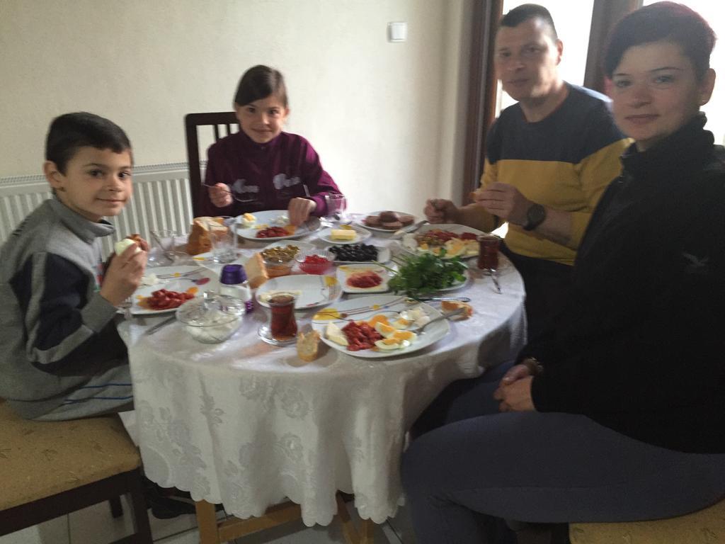 Geyikli Zeytin Cicegi Pansiyon מראה חיצוני תמונה